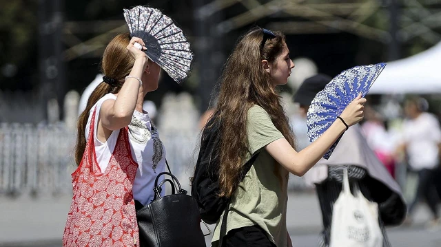 İstanbul'da bu yaz sıcaklık nasıl olacak? Uzman isim 'rekor kıracak' diyerek uyardı!