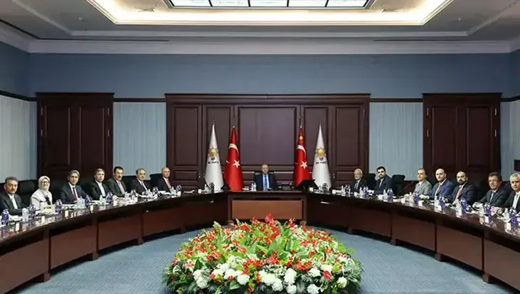 Cumhurbaşkanı Erdoğan’dan Macron ve Netanyahu’ya çok sert tepki: Kimse macera peşinde koşmasın
