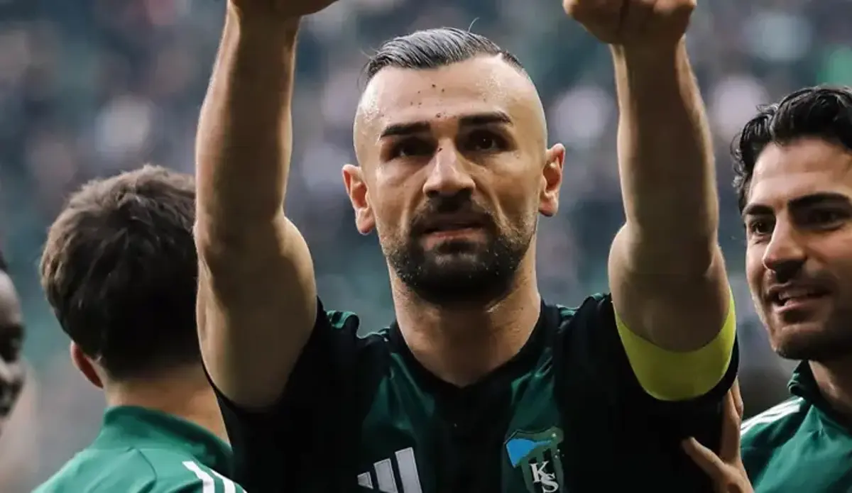 Serdar Dursun, Kocaelispor'dan ayrıldı