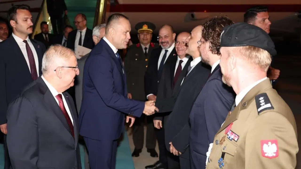 Polonya Cumhurbaşkanı Nawrocki Ankara'da