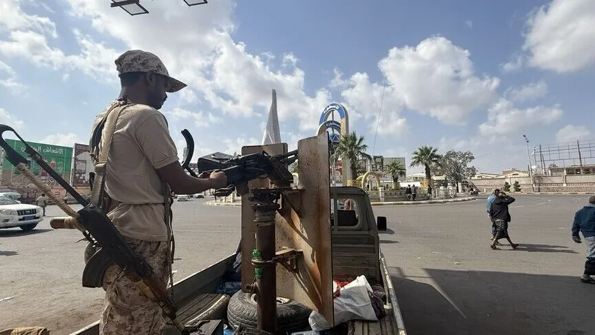 Yemen'de hükümet ile Husiler karşılıklı askeri hazırlıklarını artırıyor