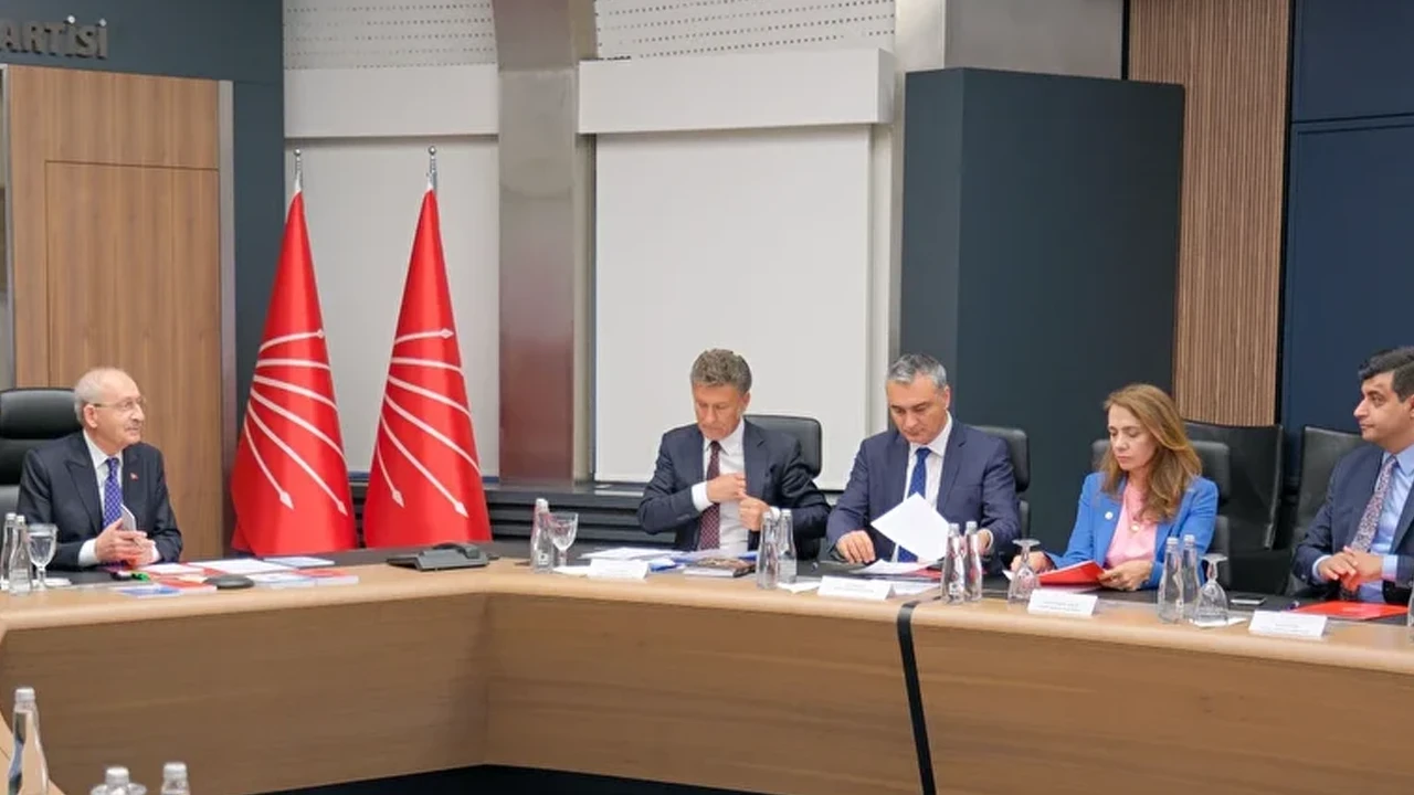 CHP MYK Toplantısından Sonra Önemli Açıklamalar: Grup Konuşmasını Kılıçdaroğlu Yapacak