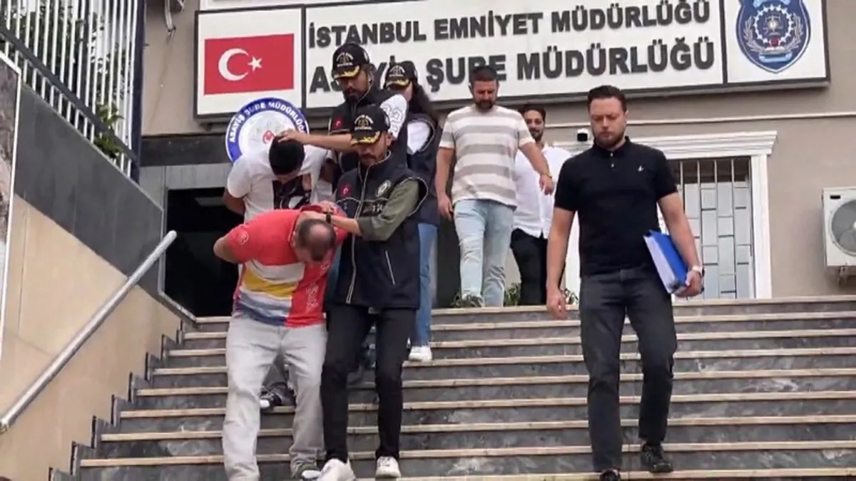 Bakırköy'deki oto galeri saldırısında 3 şüpheli yakalandı