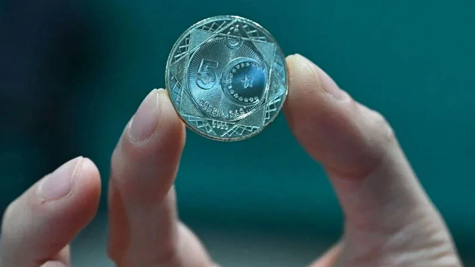 NATO Zirvesi için 5 lira basıldı