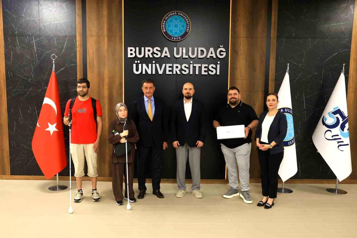 BUÜ'de görme engelli öğrencilerin hayatını kolaylaştıracak anlamlı iş birliği