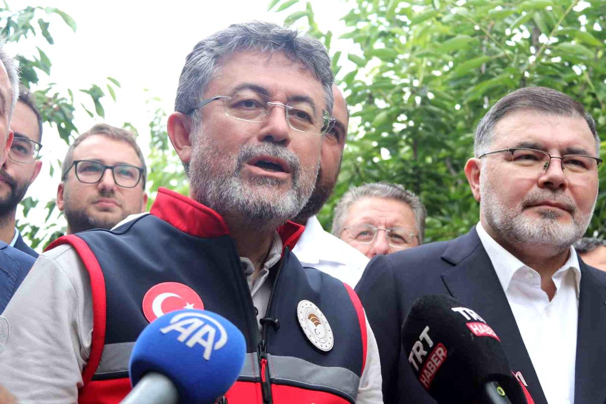 Bakan Yumaklı: "2026 tarımsal desteklerimizi gübre ve mazot artışına göre yeniden güncelleyeceğiz"