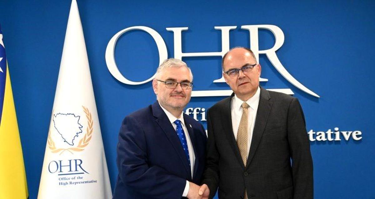 Bosna Hersek Yüksek Temsilciliği'ne geçici olarak ABD'li diplomat Crishock atandı