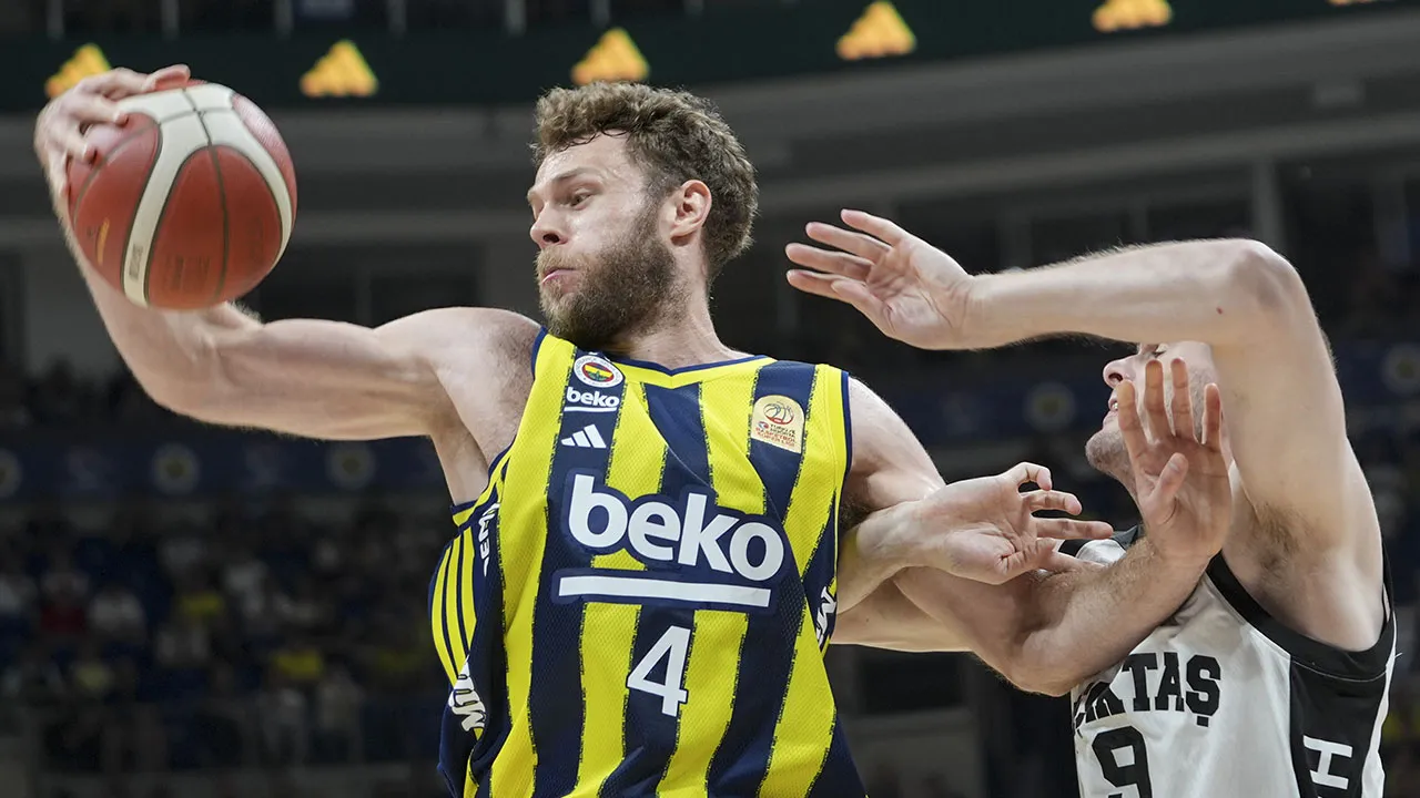 Fenerbahçe, Beşiktaş'ı farklı geçip seriyi eşitledi