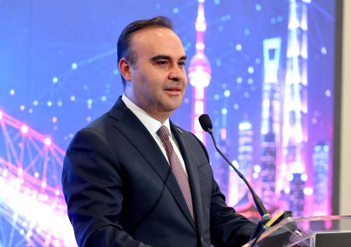 Türk bilim insanları dünyanın en kuzeyindeki deniz buzu hattında