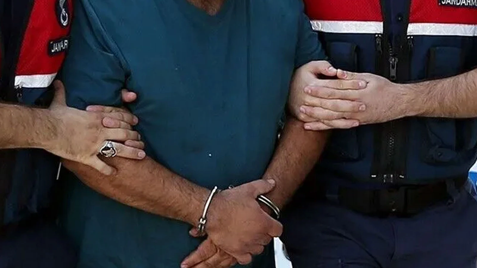 Sahte kimlik, ehliyet ve ikamet izni belgesi düzenleyenlere operasyon; 31 gözaltı kararı
