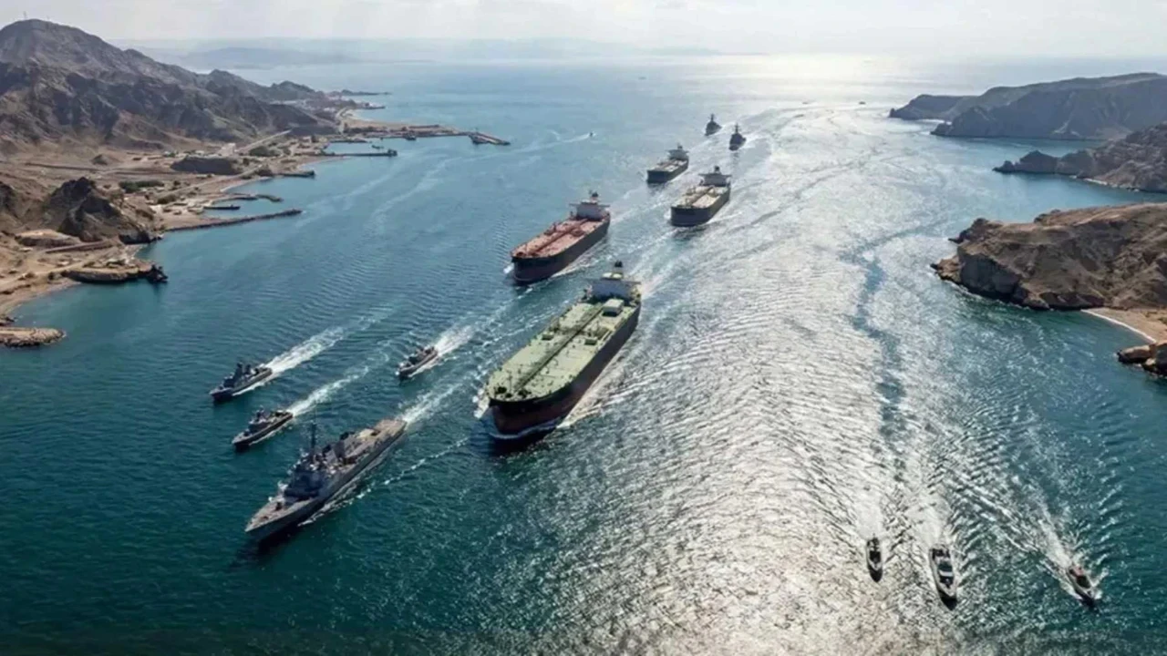 Almanya'dan Hürmüz Boğazı misyonu için "hukuki temel" şartı