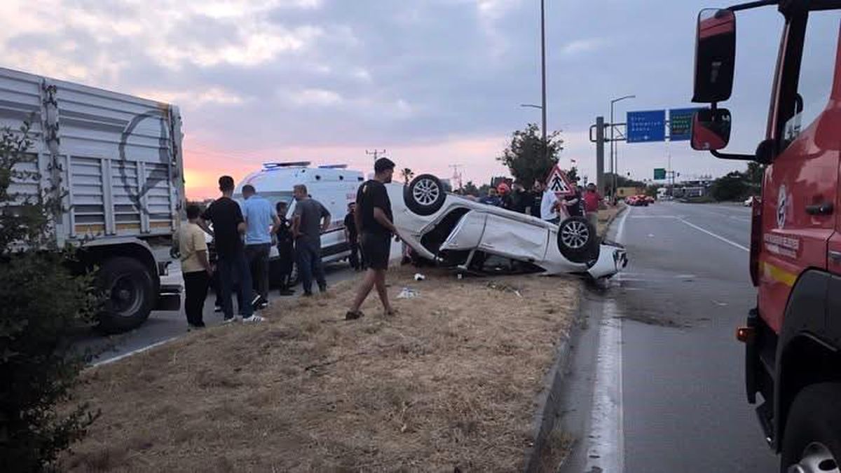 Dörtyol'da takla atan otomobilin sürücüsü yaralandı