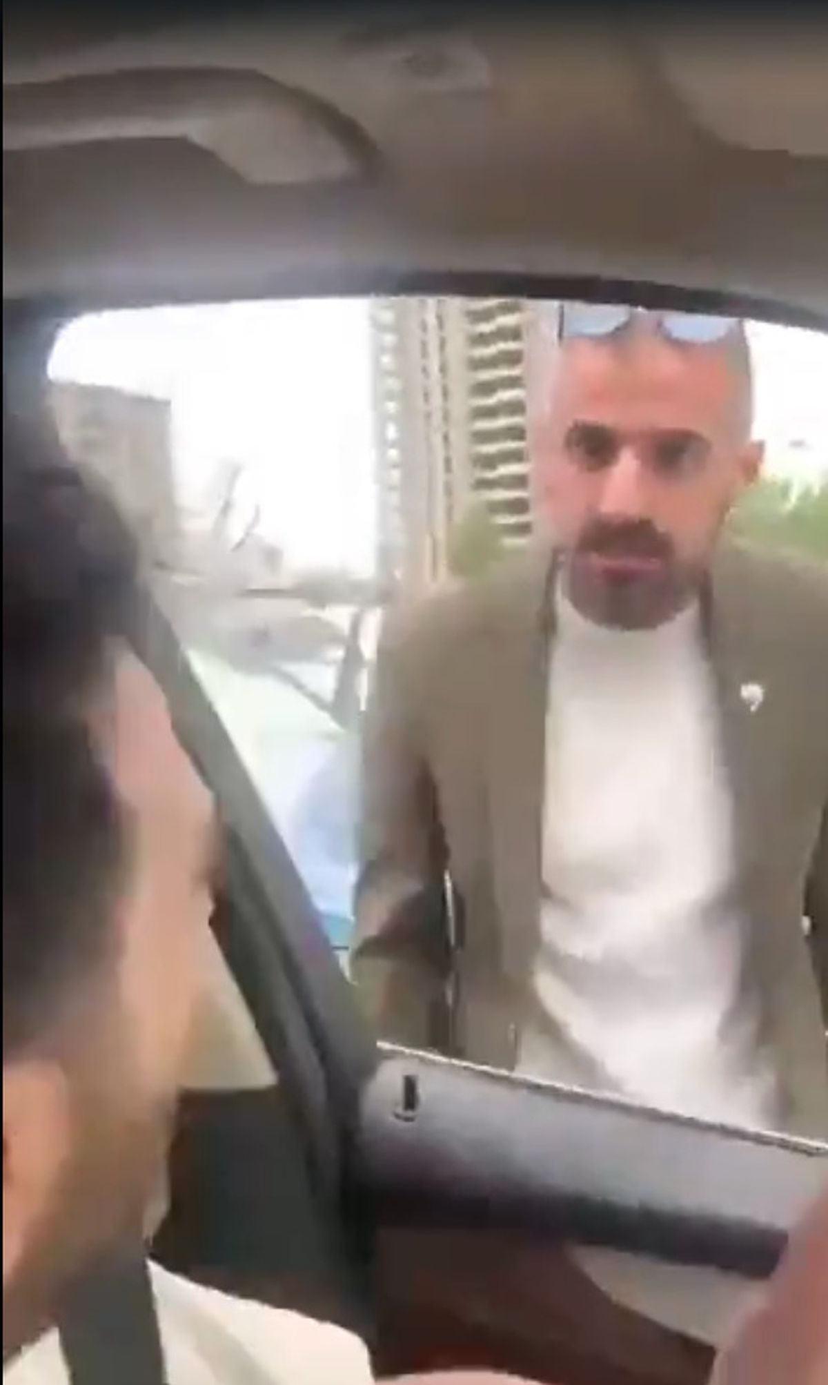 Trafikte türkücü Altunsaray ile tartışıp, takip eden sürücüye gözaltı