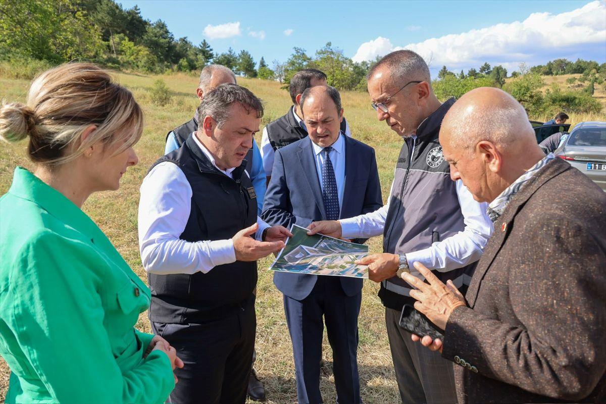 Bilecik Valisi Sözer Pelitözü Kamu Yerleşkesi'ni inceledi