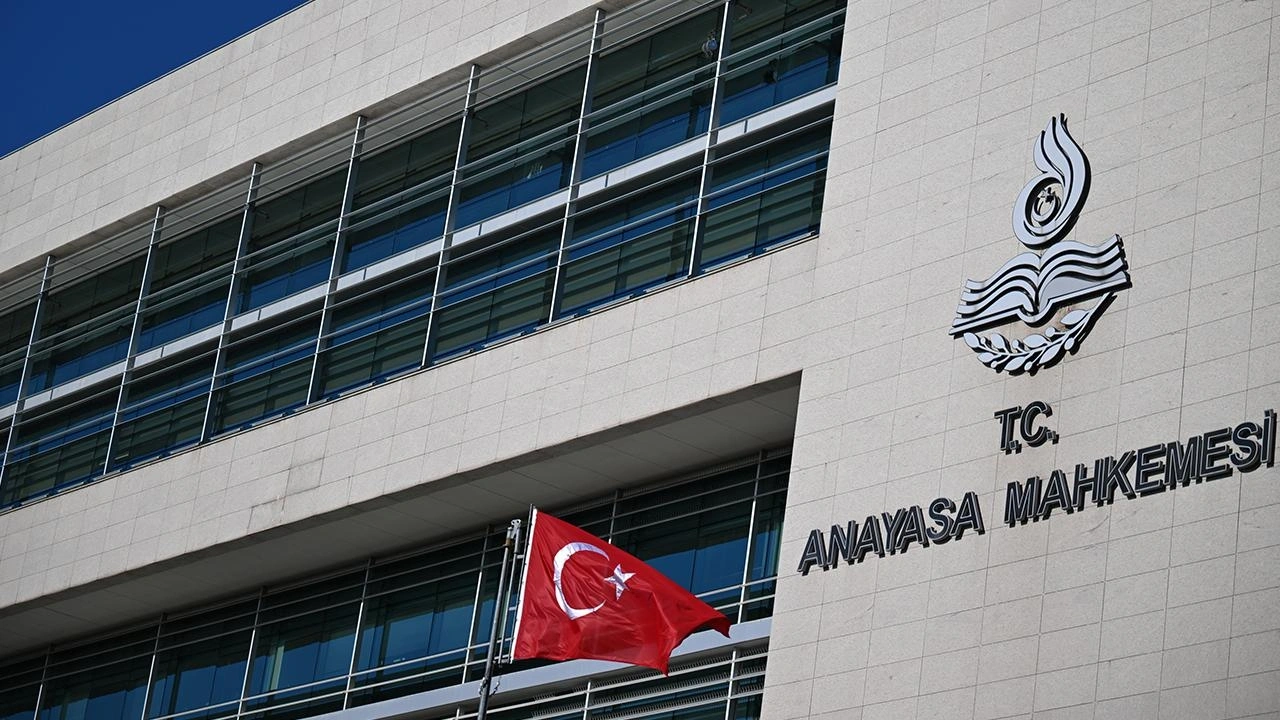 AYM’den cinsiyet değişikliği başvurusuna ilişkin karar: İptal talebi reddedildi