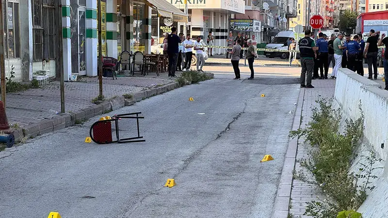 Niğde’de iki grup arasında silahlı kavga; 1’i ağır 4 yaralı