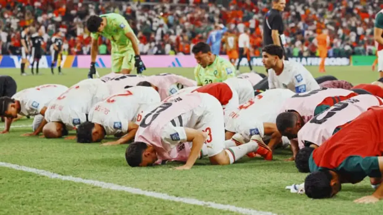 90+1'de devam deyip penaltılarda fişi çektiler! Fas Avrupa devini eledi