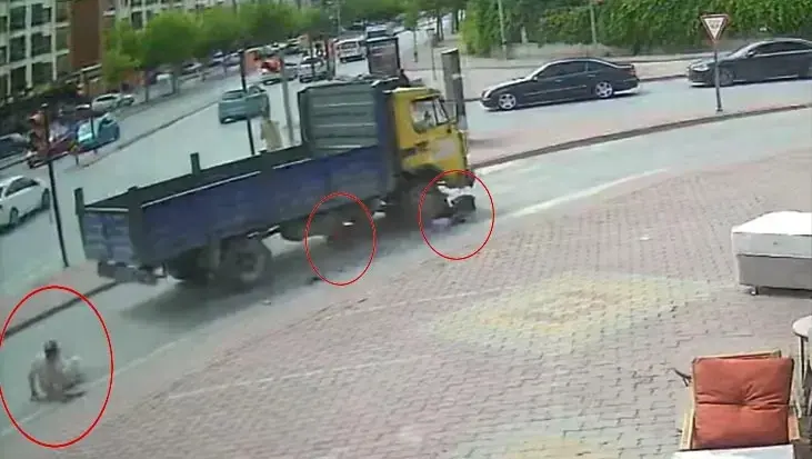 Konya'da dehşet anları! Kamyonetin altında kaldılar: 3'ü çocuk 4 yaralı