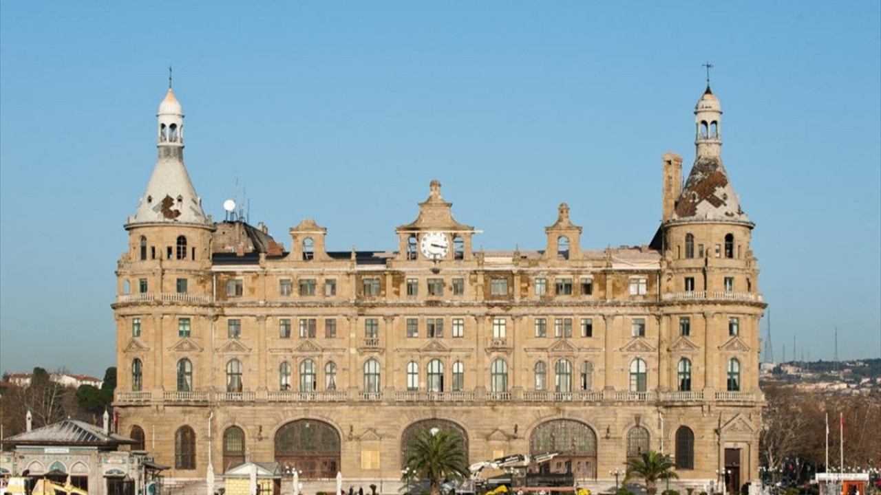 130 yıl sonra ilk kapsamlı restorasyon: Haydarpaşa eski ihtişamına adım adım kavuşuyor