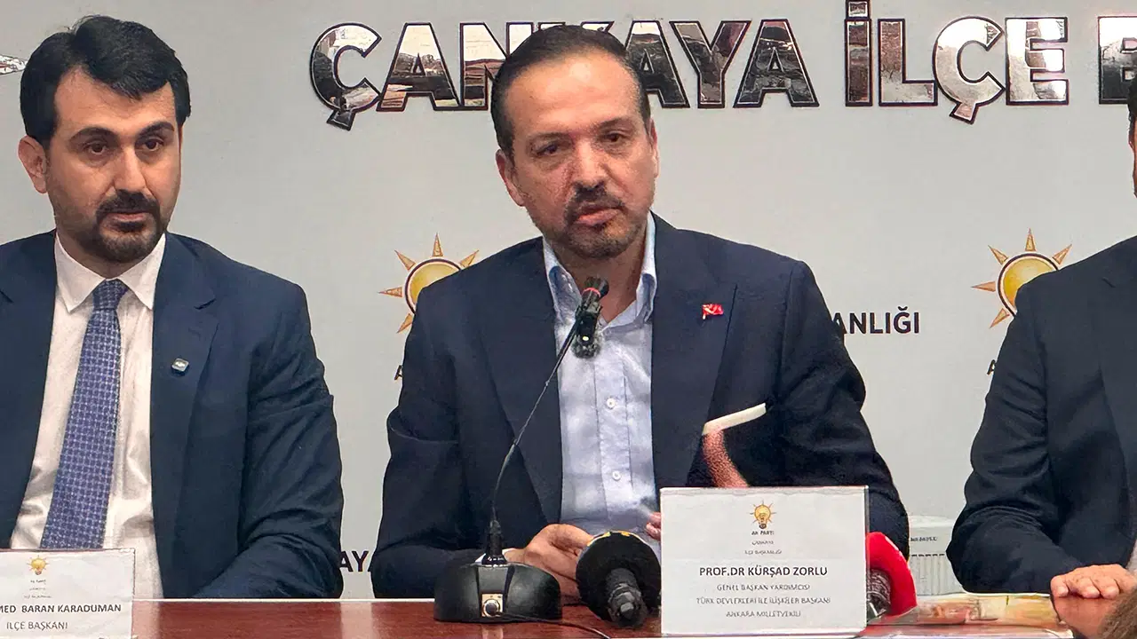 AKP'li Kürşad Zorlu: Cumhurbaşkanımız Erdoğan'ı yeniden seçeceğiz ama yetmez