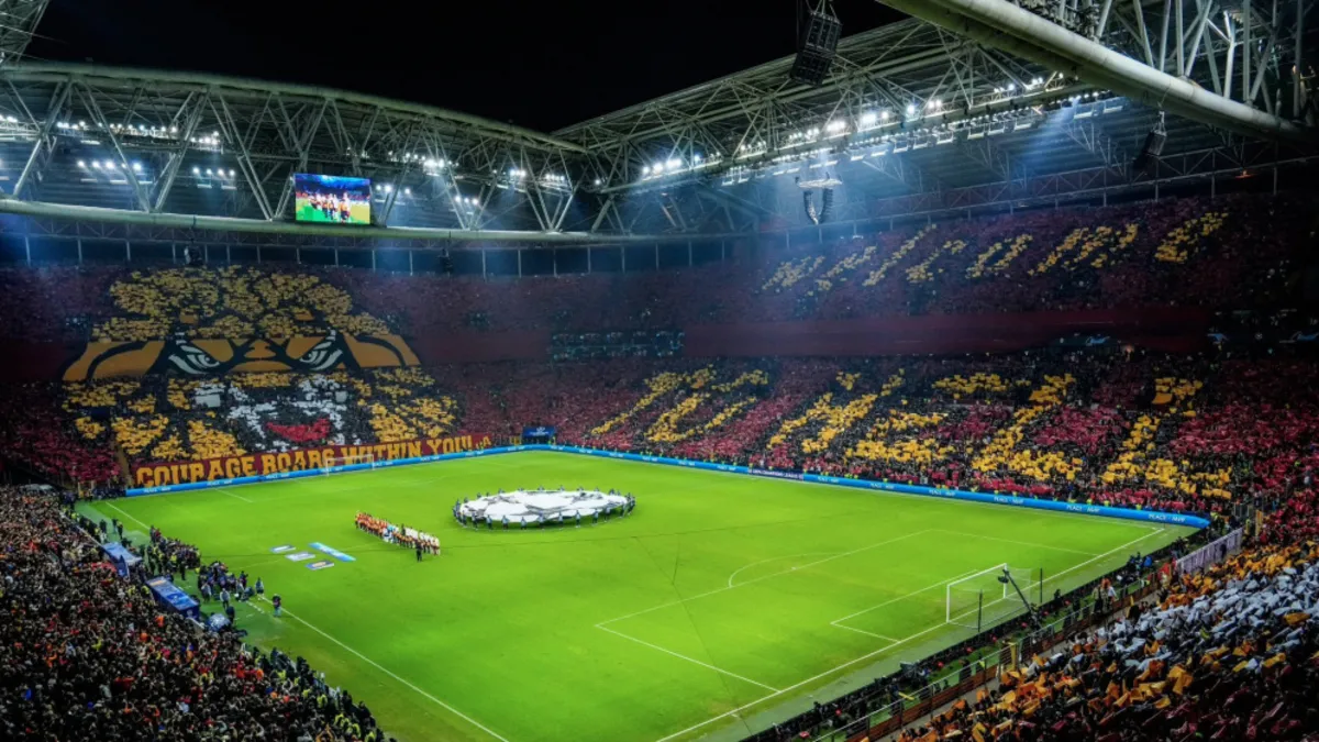 Üç büyükler damgasını vurdu: Futbol tarihinin en iyi tribün koreografileri!