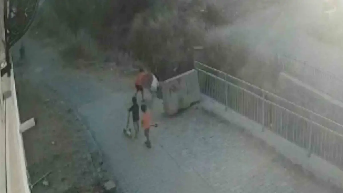 Zorbalar otizmliyi su kanalına itti! Kız çocuğu ölümle burun buruna geldi