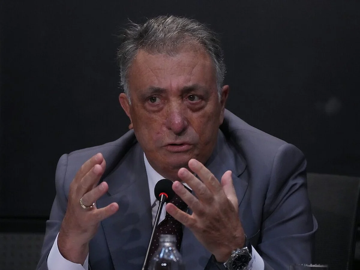 Ahmet Nur Çebi, İzmir'e kamp kurdu