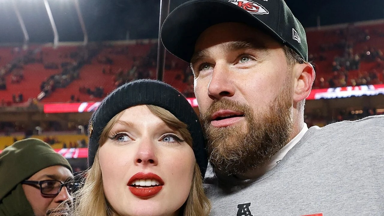 Yılın düğünü gerçekleşti! Taylor Swift ile Travis Kelce'den ilk kare!