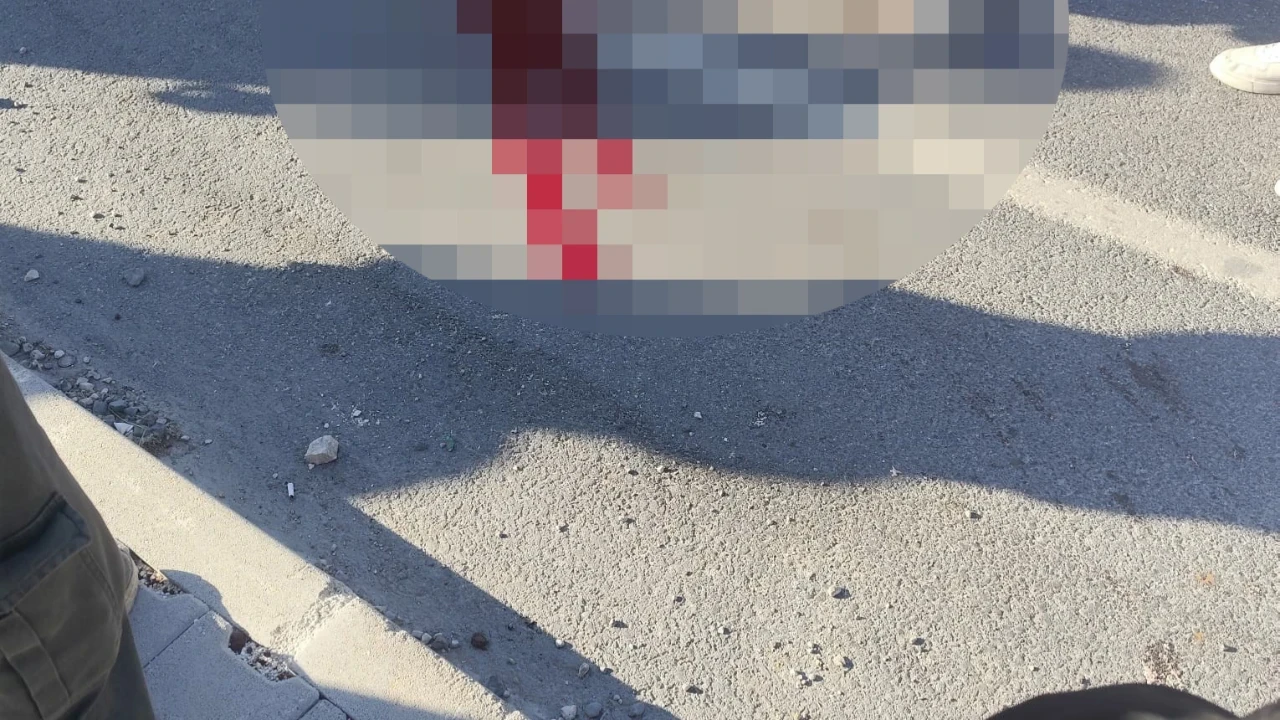 Topunun peşinden yola koşan 11 yaşındaki Umut, kamyonetin çarpmasıyla hayatını kaybetti