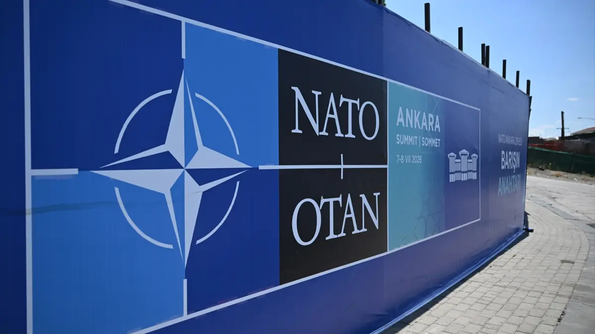 Başkentte NATO Zirvesi hareketliliği! Billboardlarda dikkat çeken ifadeler