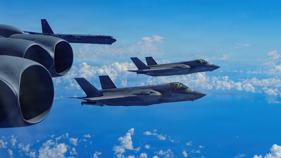Axios: ABD, İran'da yeniden B-1 bombardıman uçakları kullanmaya başladı