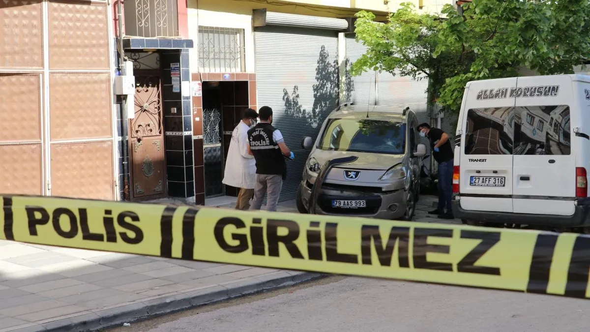 Çerkezköy'de 40 yaşındaki adam evinde ölü bulundu