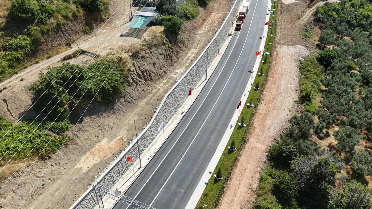 Hem zaman hem kazanç! Yeni yol bölgeye can suyu oldu