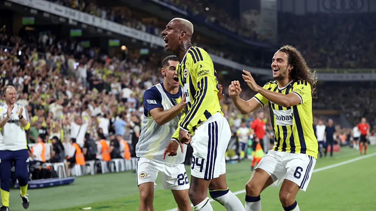 Fenerbahçe yeni sezonun ilk maçını kazandı!
