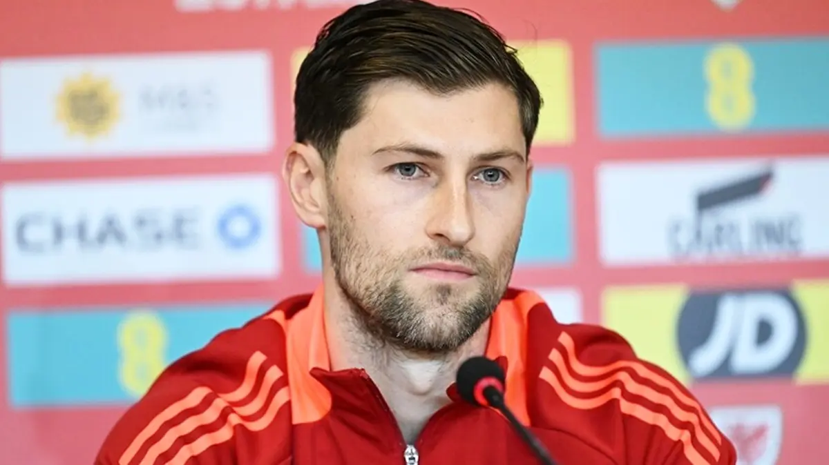 Tottenham, Ben Davies'in sözleşmesini 1 yıl daha uzattı