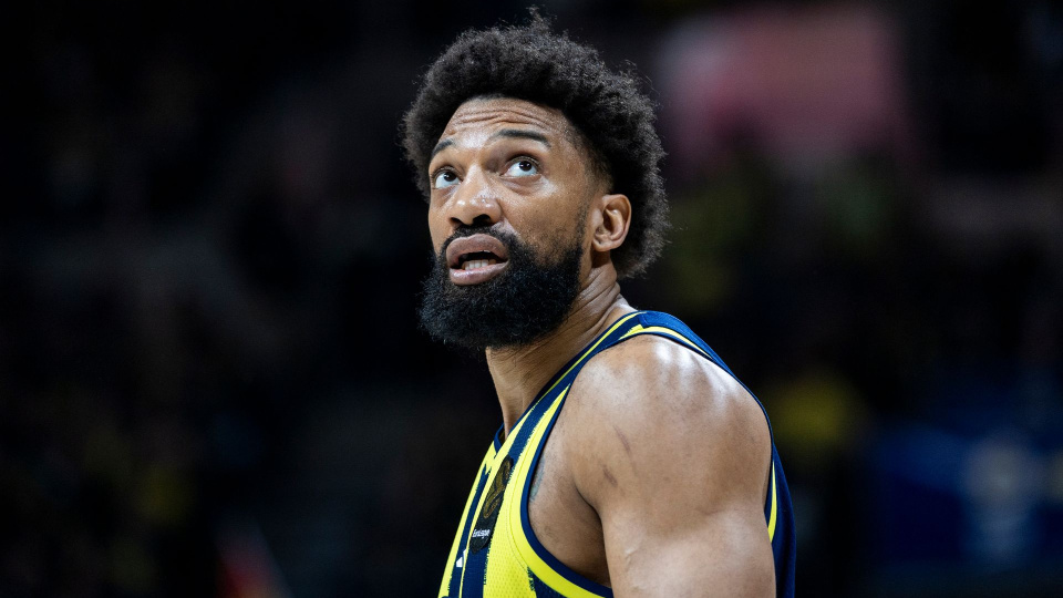 Fenerbahçe Beko'da Khem Birch ile yollar ayrıldı!