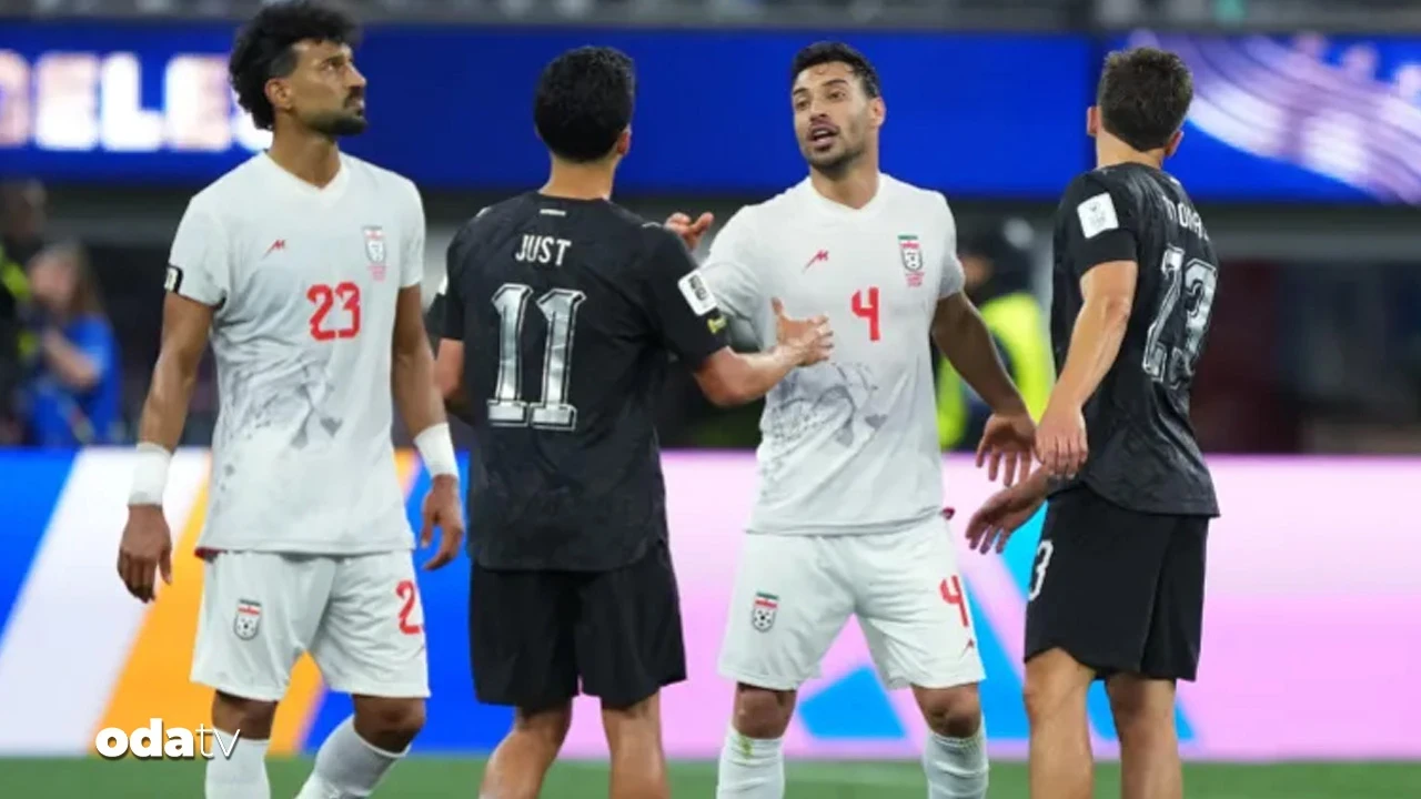 Dünya Kupası maçında spiker krizi: Takımları karıştırdı