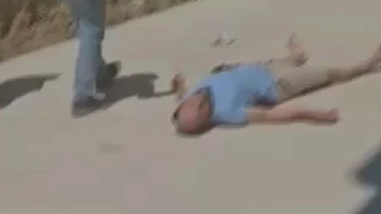 Cam temizliği yaparken dengesini kaybetti: Aksaray'da beton zemine düşen adam ağır yaralandı