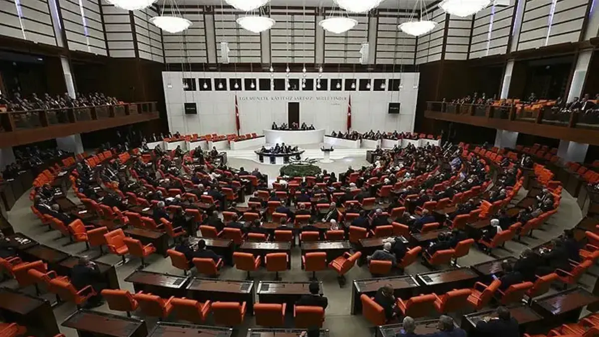 10 milletvekiline ait dokunulmazlık dosyaları Meclis'e sunuldu