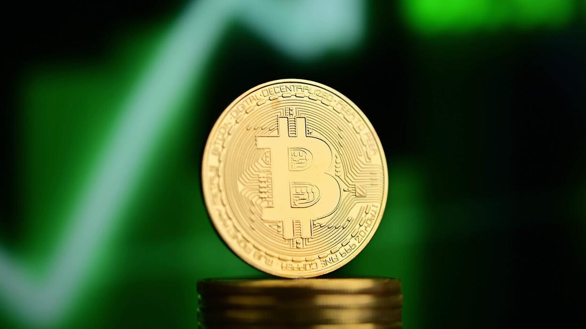 Bitcoin ETF girişleri mayıstan bu yana en uzun seriye ulaştı