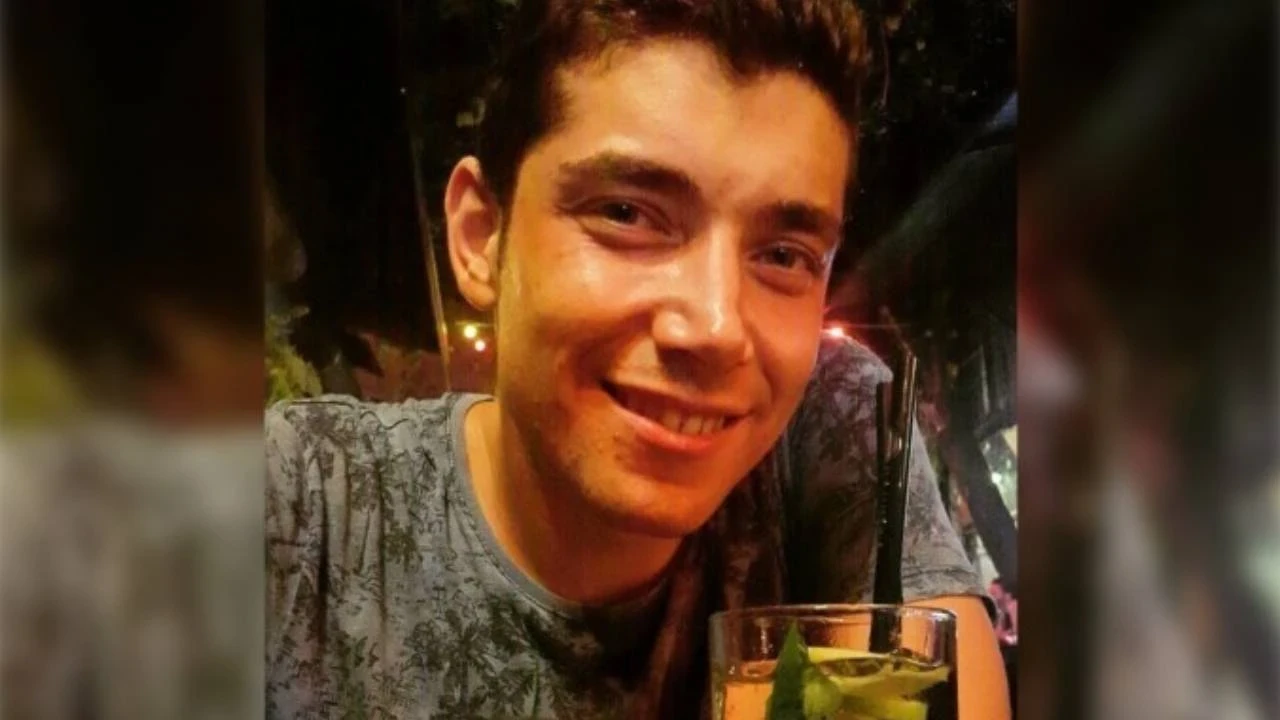 Gazeteci Hüseyin Aykol'un oğlu Mehmet Direncan Aykol yaşamını yitirdi