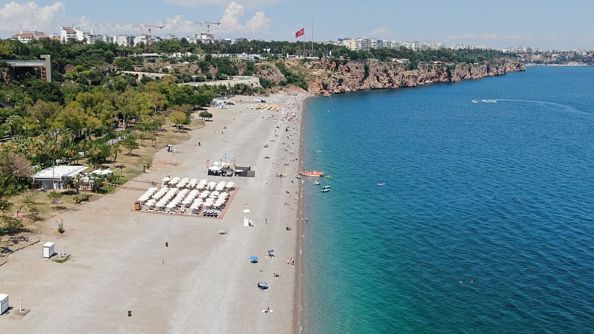 İZMİR'İN MAVİ BAYRAKLI PLAJLARI | İLÇE İLÇE LİSTE