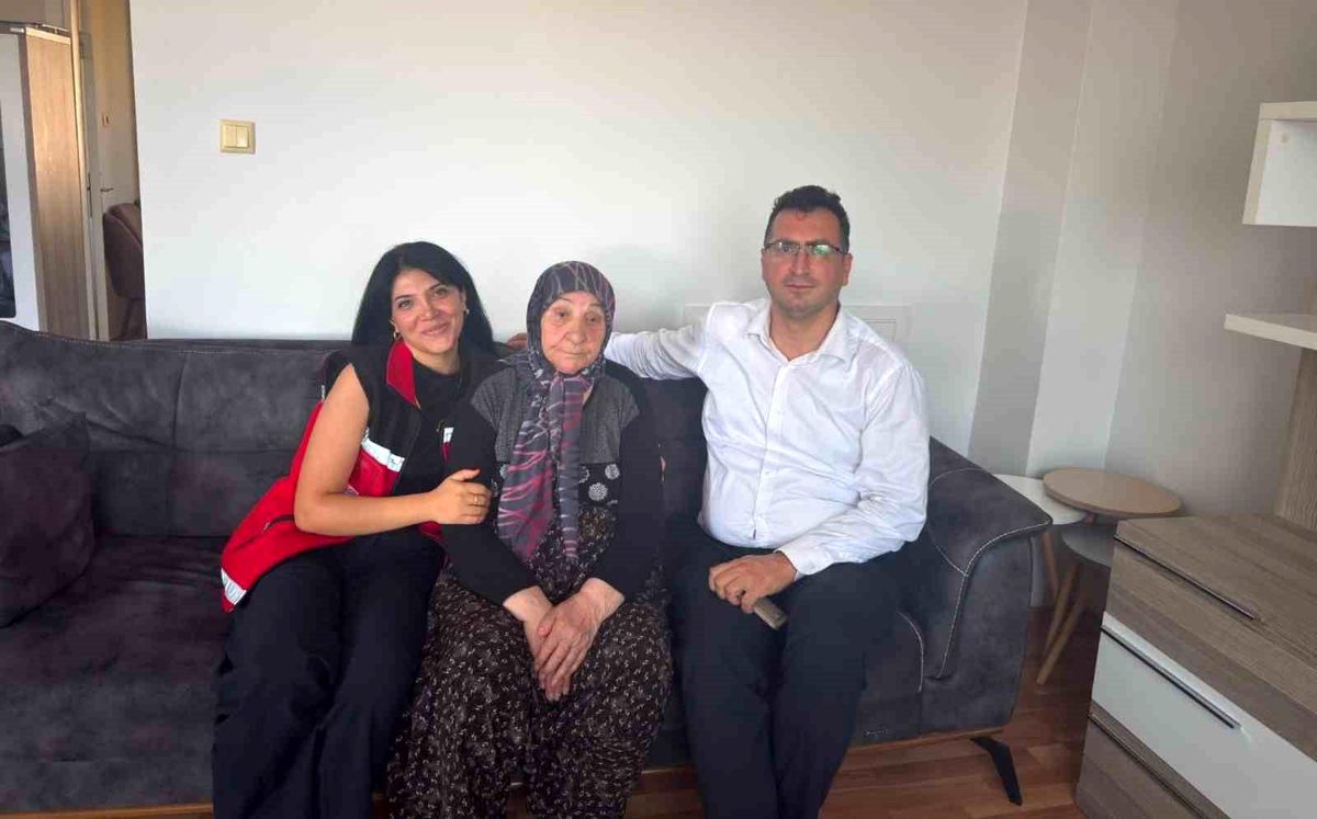 Bilecik'te Şehit Ailesine Vefa Ziyareti