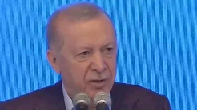 Cumhurbaşkanı Erdoğan: Marjinal geri kafalı bazı fosiller çıkıyor başörtüsüne kin kusuyor