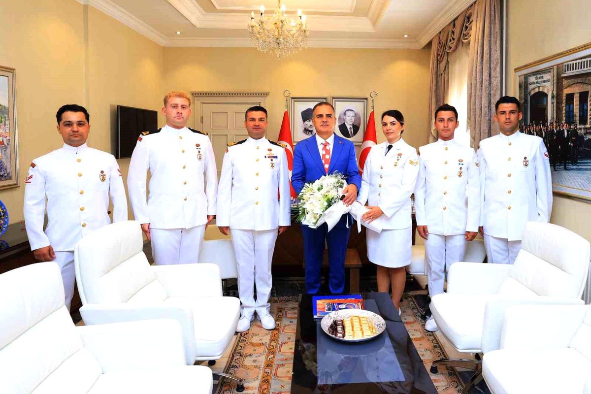 Sahil Güvenlik Komutanlığı'nın 44. Yılında Vali Ziyareti