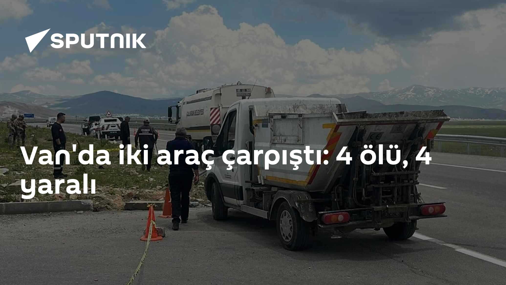 Van'da iki araç çarpıştı: 4 ölü, 4 yaralı