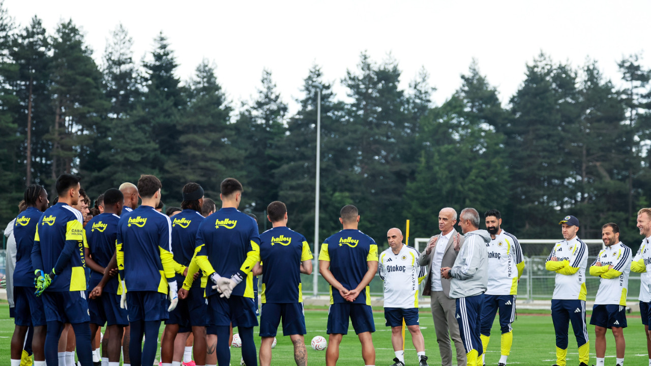 Fenerbahçe yeni sezon hazırlıklarını Topuk Yaylası’nda sürdürüyor