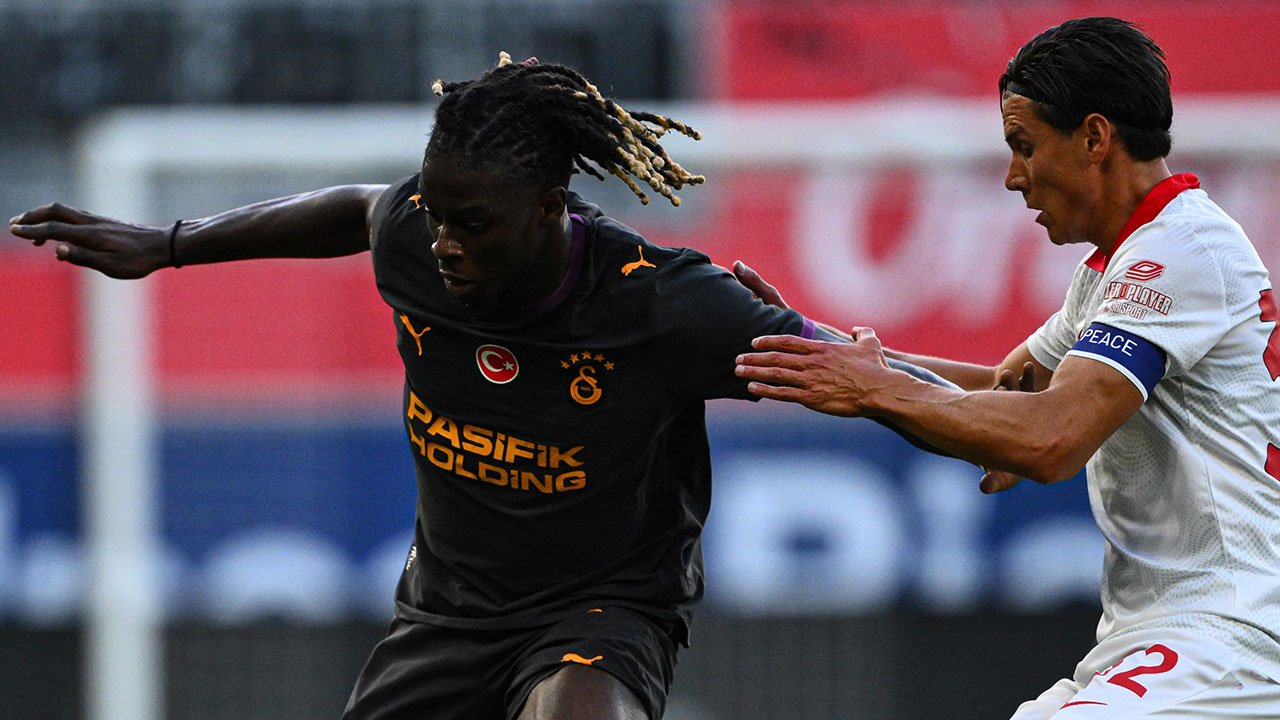 Galatasaray, Monza yenilgisiyle başladı! Günay Güvenç büyük tehlike atlattı