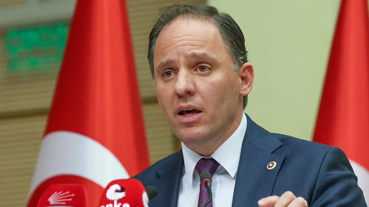 Deniz Yavuzyılmaz: 'AKP, Paris'teki tahkim davasını kaybetti'