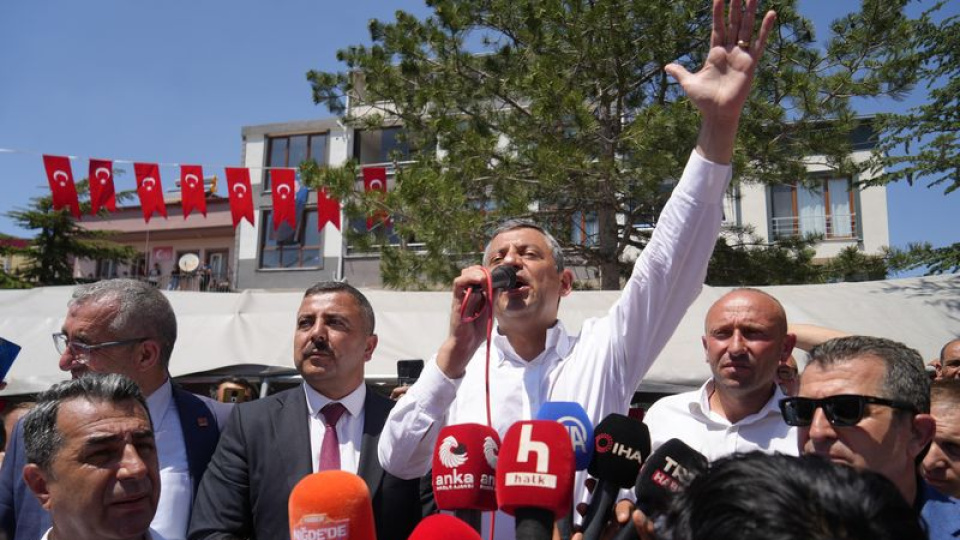 Özgür Özel Niğde'de konuştu